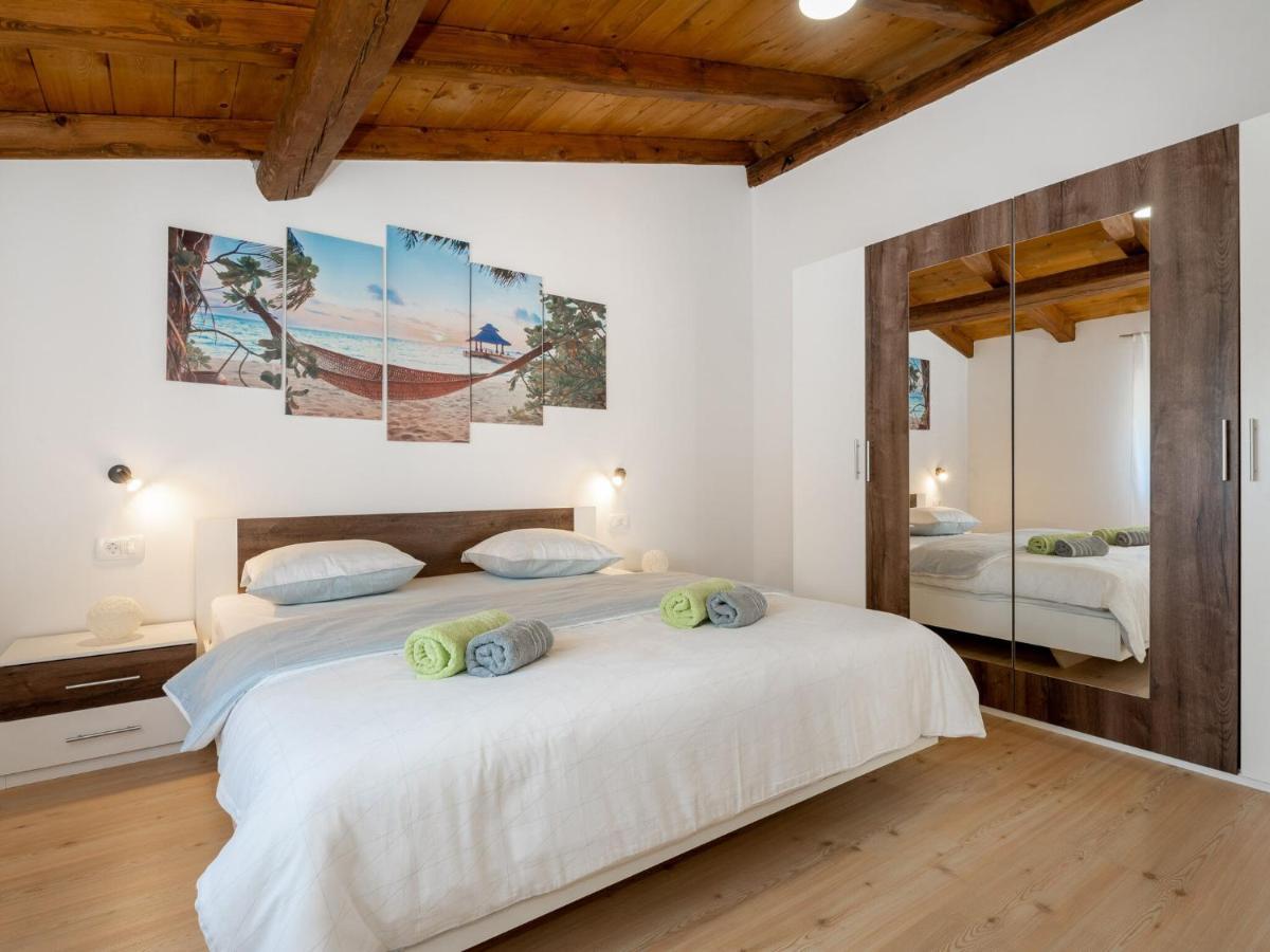 Tranquil Holiday Home In Labin With Private Swimming Pool Labin (Istria) Exterior foto