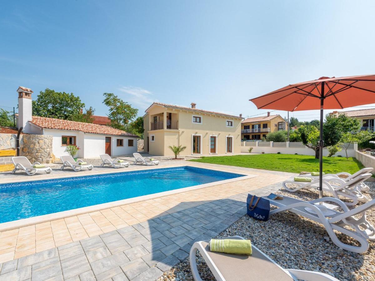 Tranquil Holiday Home In Labin With Private Swimming Pool Labin (Istria) Quarto foto